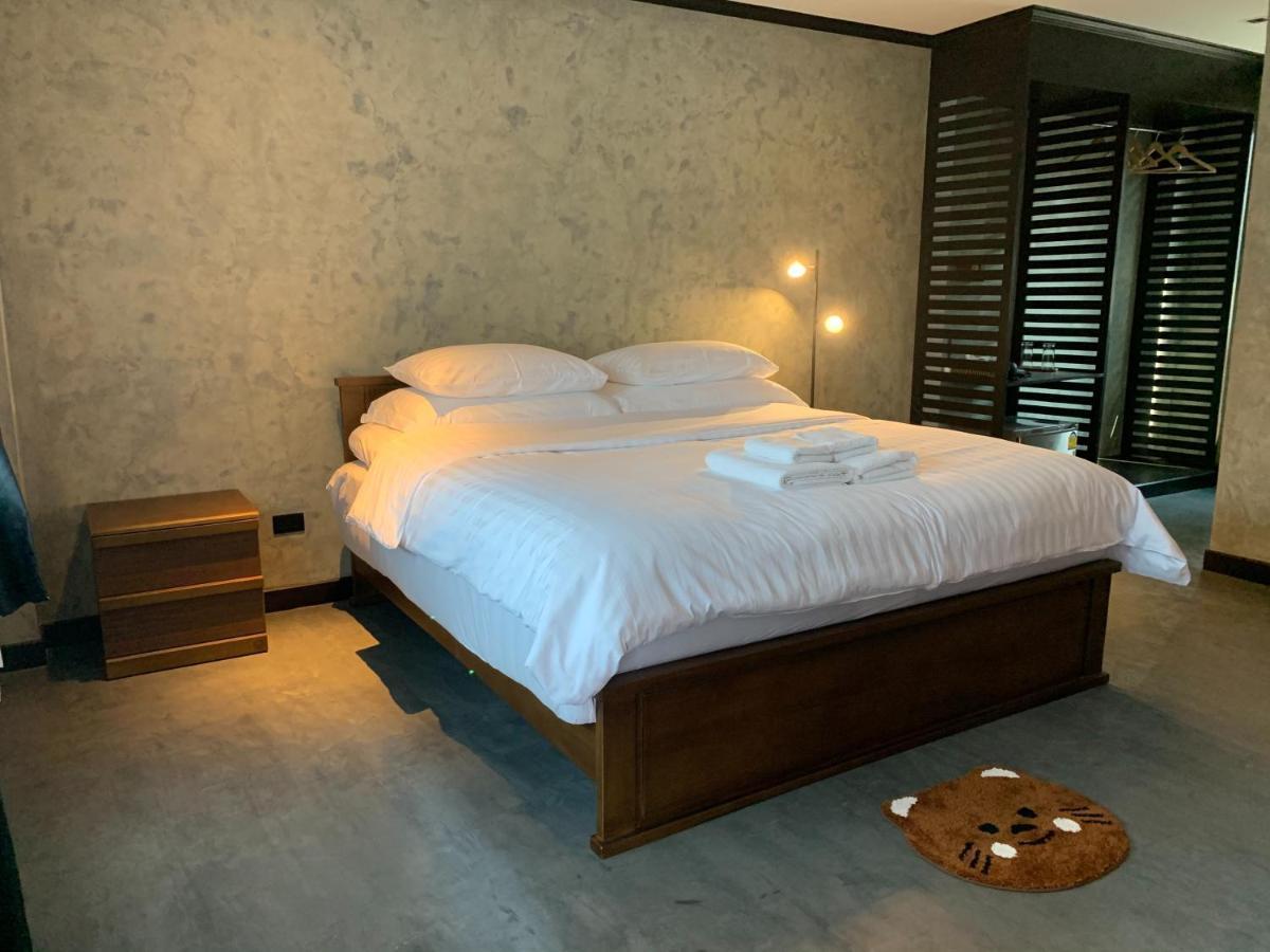 Dselin Boutique Hotel & Nails Nan Exterior photo